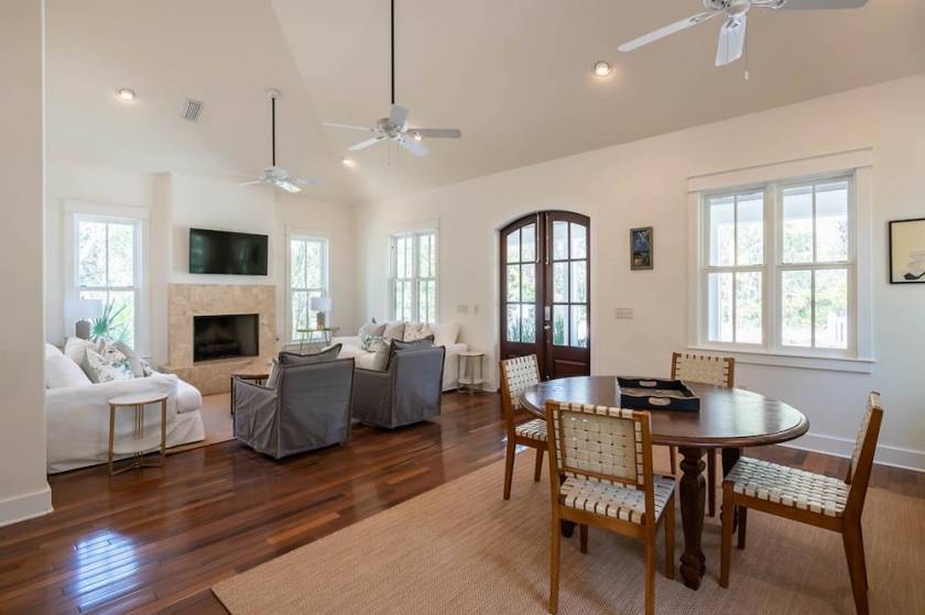 living room of milly mae cottage in 30A